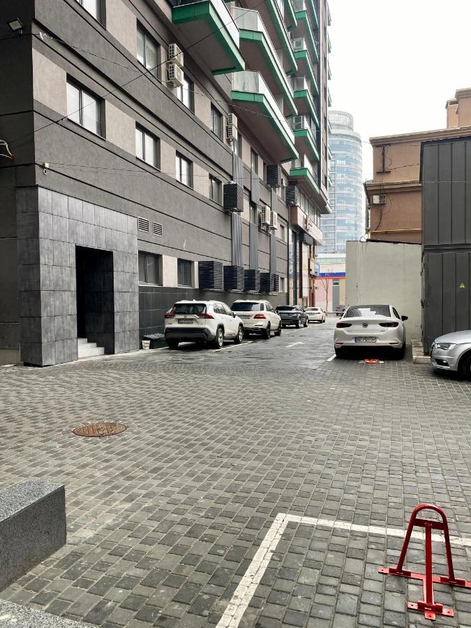 Modern Classic 2 Bedroom Apartment Near Most City Dnepropetrovsk Exterior foto
