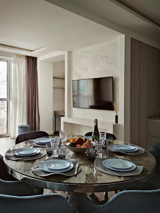 Modern Classic 2 Bedroom Apartment Near Most City Dnepropetrovsk Exterior foto