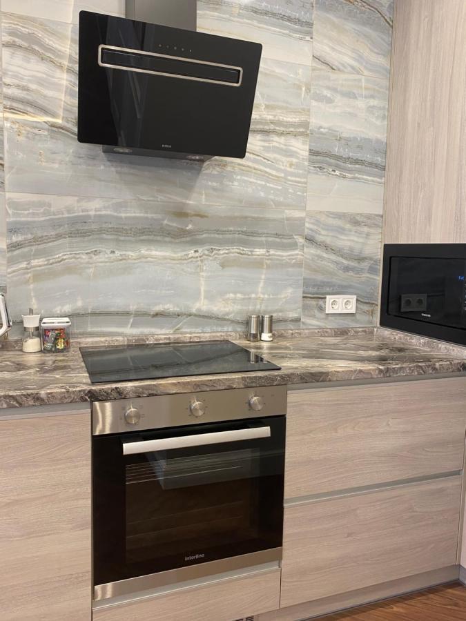 Modern Classic 2 Bedroom Apartment Near Most City Dnepropetrovsk Exterior foto