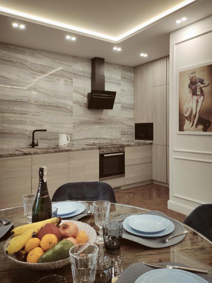 Modern Classic 2 Bedroom Apartment Near Most City Dnepropetrovsk Exterior foto